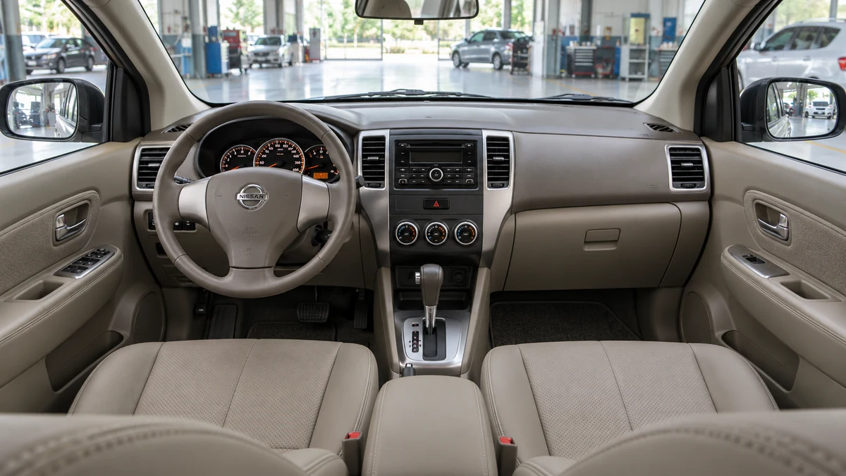 Minh họa phương án bọc ghế Nissan Livina / Grand Livina