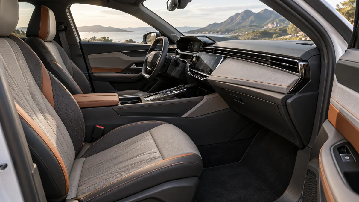 Gợi ý phối ghế Peugeot 408