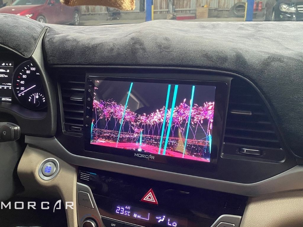 Màn hình android 9 inch cho xe Hyundai Elantra 2019-2022