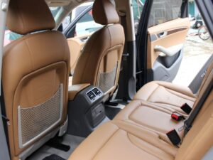 BỌC GHẾ DA Ô TÔ BẰNG DA BÒ THẬT CHO XE AUDI