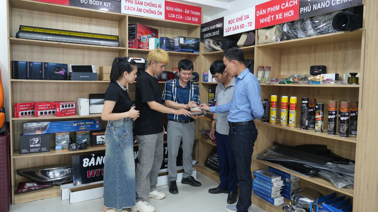 MÀN HÌNH Ô TÔ MORCAR ĐÃ CHÍNH THỨC CÓ ĐẠI LÝ PHÂN PHỐI TẠI TP. HỒ CHÍ MINH.