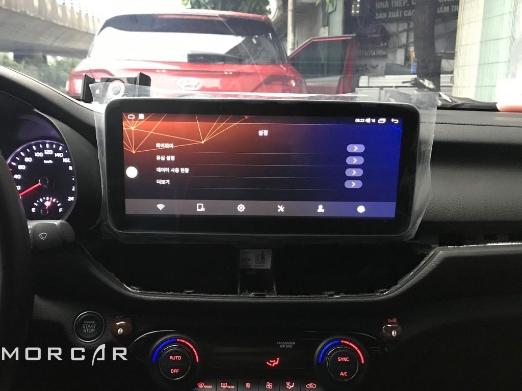 Màn hình nguyên khối 12.3 inch Cerato