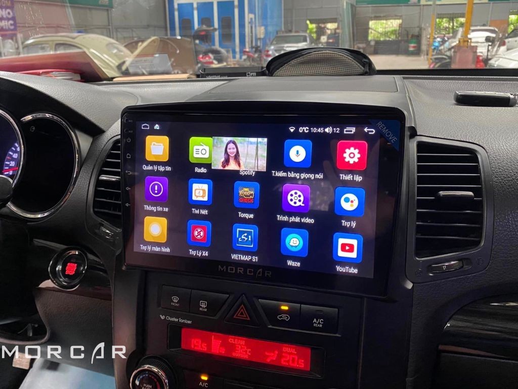 Màn hình android kia sorento