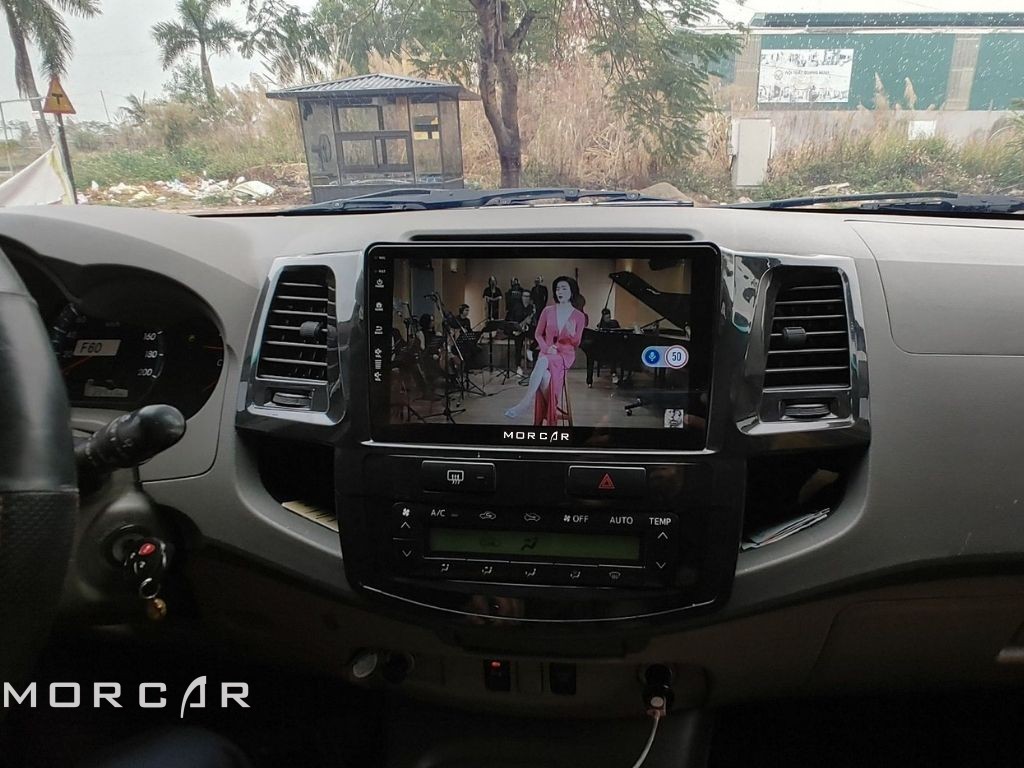 Màn hình android cho xe Toyota Hilux 2007-2015 - Morcar M7862