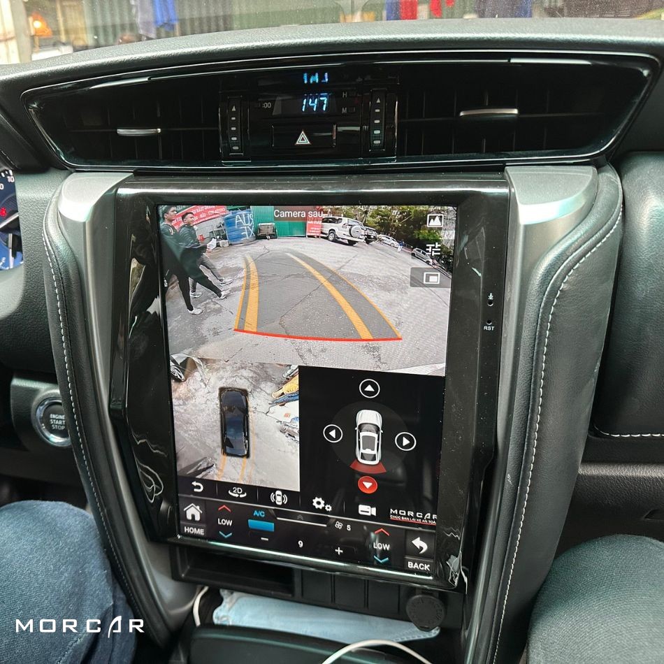 Màn hình ô tô Tesla chất lượng tốt nhất ở đâu