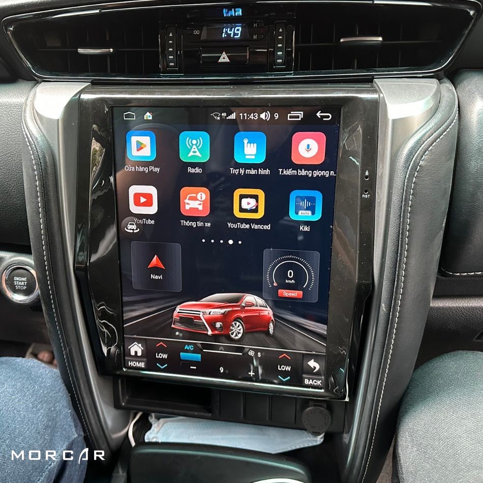 MÀN HÌNH TESLA FORTUNER 2023, 2024