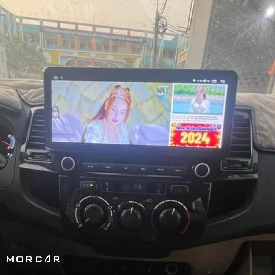 TOYOTA FORTUNER 2007-2016 - 12.3 IN - Ảnh 3