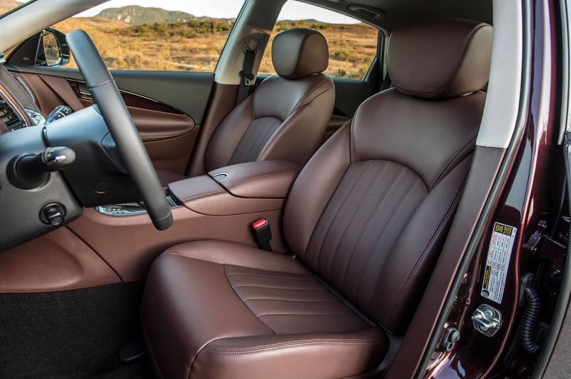 bọc da nọi thất ô tô