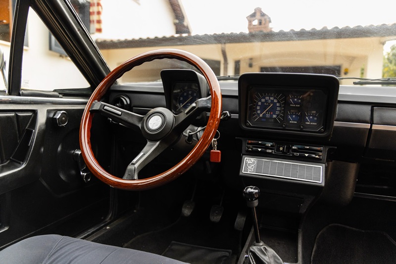 nâng cấp nội thất ô tô